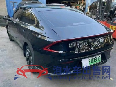 24年五菱星光中型車(chē)
