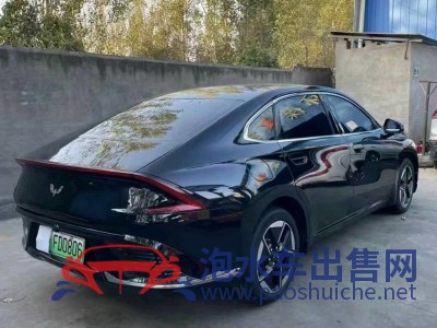24年五菱星光中型車(chē)