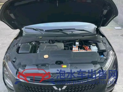 24年五菱星光中型車(chē)