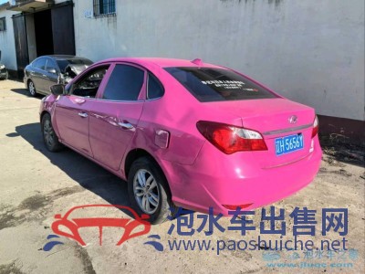 13年現(xiàn)代悅動小型車