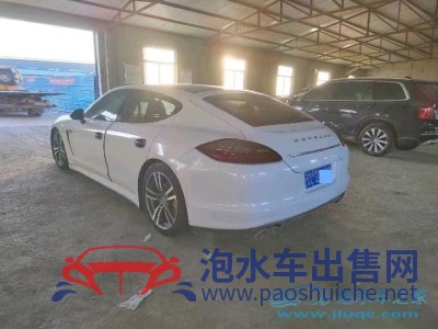 13年保時捷保時捷Panamera中型車