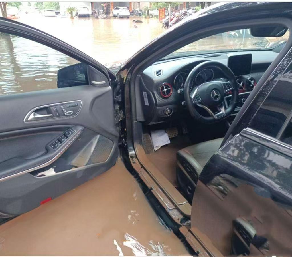 泡水車可以走全損險(xiǎn)嗎？了解泡水車?yán)碣r要點(diǎn)